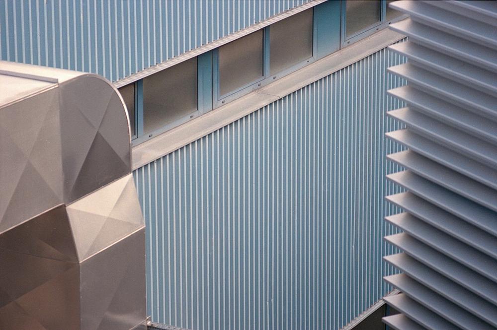 Designing for Comfort: Integrating HVAC Into Indoor Spaces