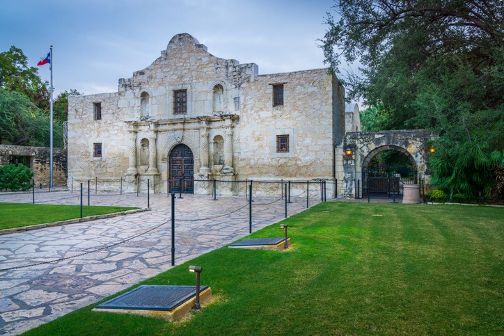 Mission de San Antonio de Valero, aka The Alamo
